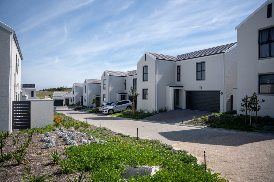 3 Bedroom Property for Sale in Haasendal Western Cape